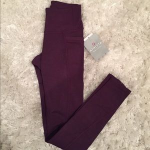 Athleta High Rise Chaturanga To Town Tight